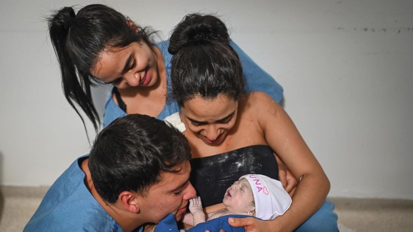 Nasce filha de Mirella Santos
