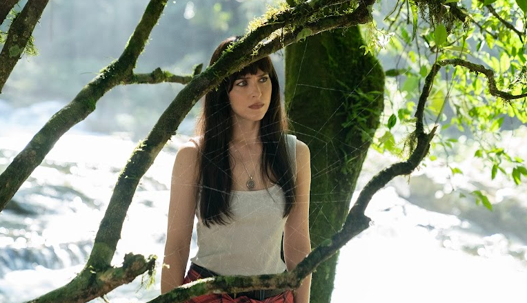 Dakota Johnson é a protagonista de "Madame Teia" / Divulgação / Sony Pictures