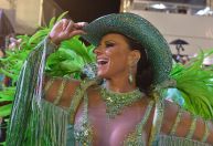 Enquete: qual foi a melhor escola de samba da 1ª noite em SP?