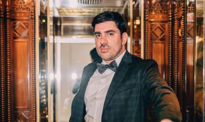 Humorista Marcelo Adnet.