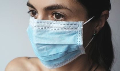 Especialista reforça o uso da máscara em meio a avanço da gripe