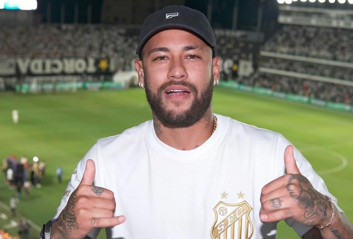 Neymar comenta possibilidade de voltar ao Santos no próximo ano | CNN Brasil