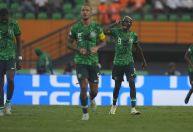 Nigéria ameaça boicotar jogo na Líbia após ficar presa em aeroporto