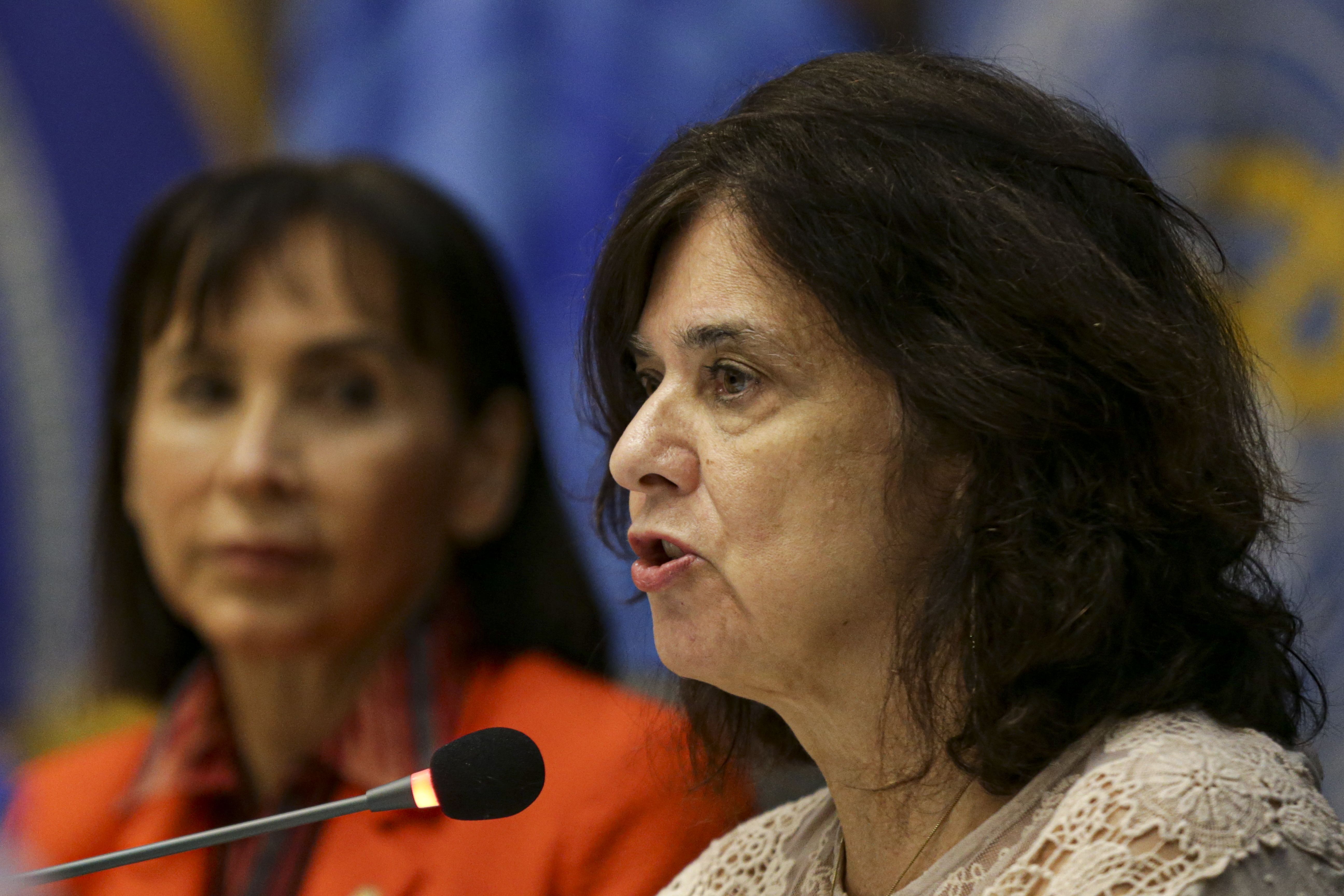 Brasília (DF), 01/02/2024 - A representante da Opas no Brasil, Socorro Gross, e a ministra da Saúde, Nísia Trindade, durante reunião da Comissão Intergestores Tripartite (CIT),  na sede da Organização Pan-americana da Saúde (Opas), em Brasília. F