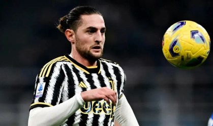 Adrien Rabiot pela Juventus
