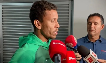 Marcos Rocha sai em defesa de Weverton após falha em empate do Palmeiras no Dérbi