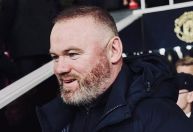 Ídolo do Manchester United estuda proposta para lutar boxe; entenda