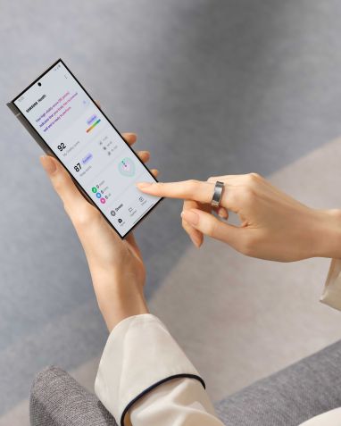 É possível colocar uma conta WhatsApp em dois celulares Samsung. • Divulgação