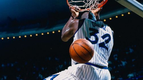 Shaquille O’Neal teve a camisa 32 aposentada pelo Orlando Magic