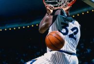 Orlando Magic aposenta camisa de lenda da NBA
