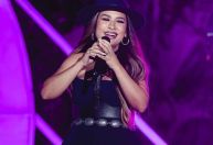 Simone Mendes lança gravação de “Cantando Sua História” após turnê internacional