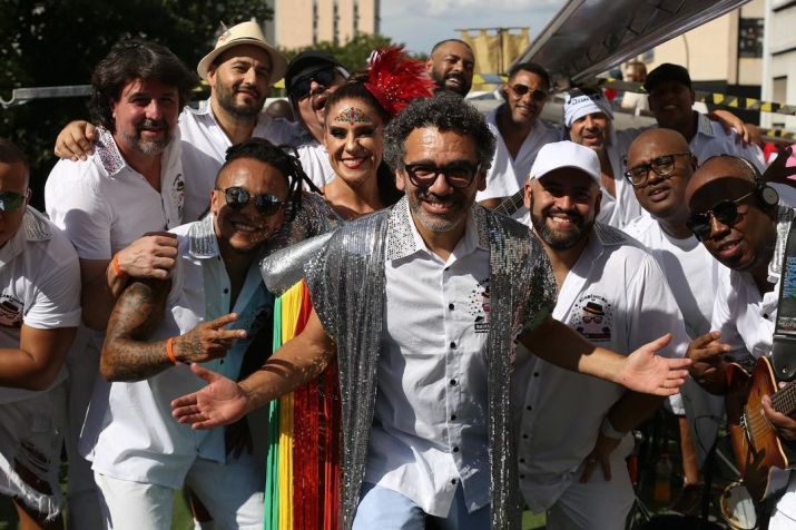 Wilson Simoninha e a banda do Baixo Augusta se apresentam em cima do trio, assim como Criolo, Orquestra Sinfônica de Heliópolis e outros artistas / Reprodução/Instagram