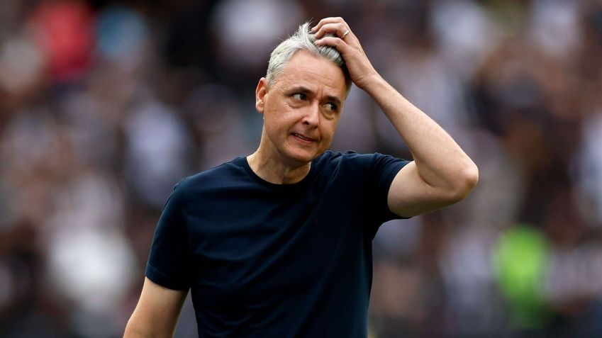 O treinador Tiago Nunes • Buda Mendes/Getty Images