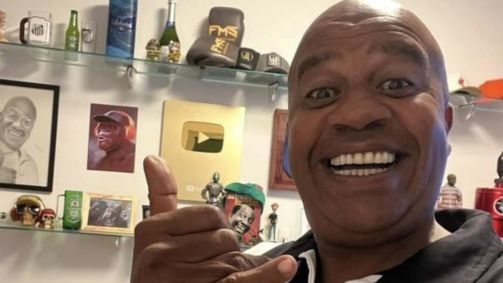 Humorista Toninho Tornado, que criou o termo 'Calabreso'