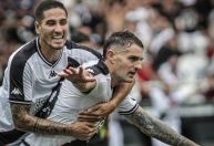 Vasco vence Botafogo, entra no G4 do Carioca e complica rival