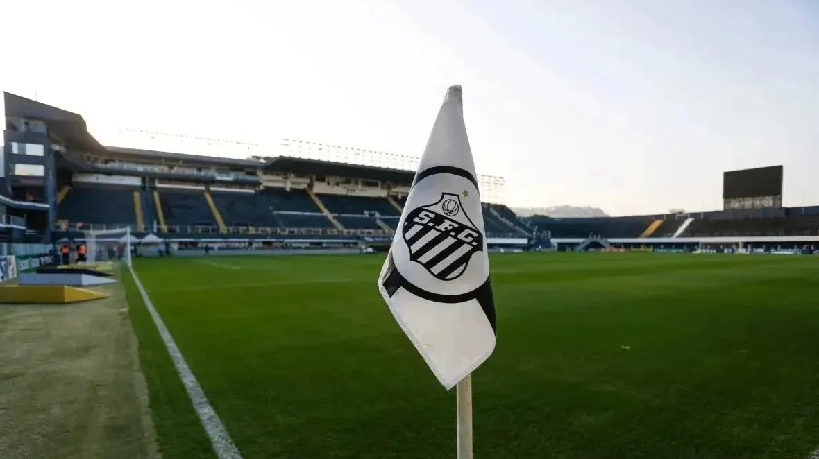 Santos x Palmeiras: escalações e onde assistir ao jogo do Brasileirão
