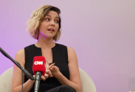 Interpretar Verônica fez Tainá Müller voltar à terapia: “Tive insônia”