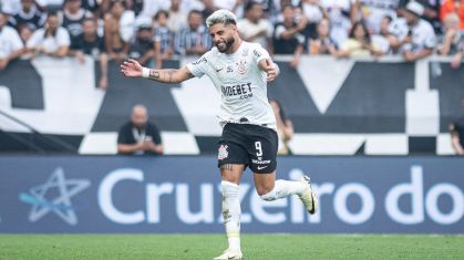 Yuri Alberto comemora gol na vitória do Corinthians sobre a Portuguesa no Paulistão