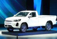Toyota confirma lançamento de Hilux elétrica em 2025