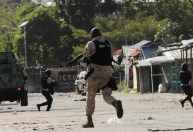 Brasileiros são retirados do Haiti de helicóptero em meio a crise de violência