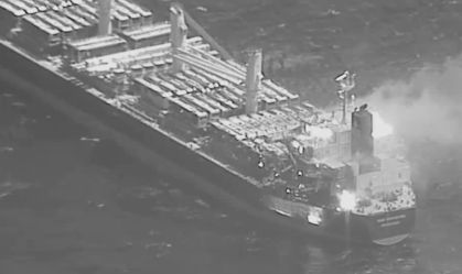 EUA bombardeiam alvos houthi no Iêmen após alegação de ataque a destróieres