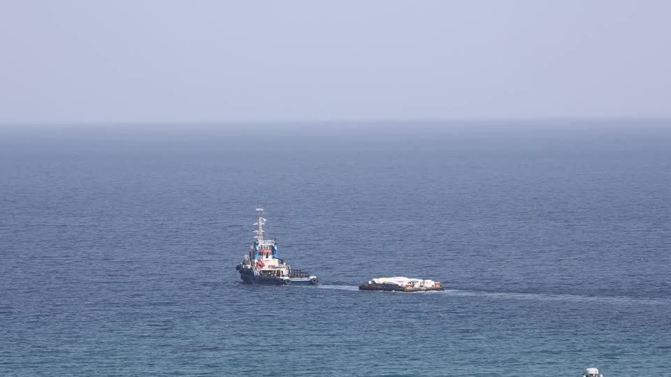 Second shipment with almost 400 tons of food for Gaza leaves Cyprus port