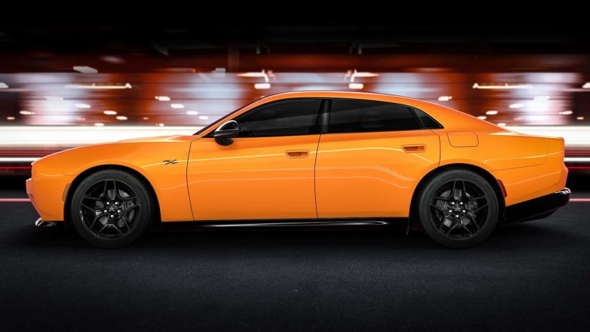 O muscle car estreia a plataforma STLA Large da Stellantis e tem comprimento de picape / Divulgação/Dodge