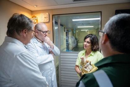 A ministra da Saúde, Nísia Trindade, cumpriu agenda em Salvador neste sábado e visitou as Obras Sociais Irmã Dulce