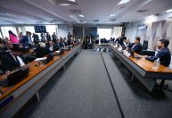 Votação da PEC do Marco Temporal é adiada pelo Senado
