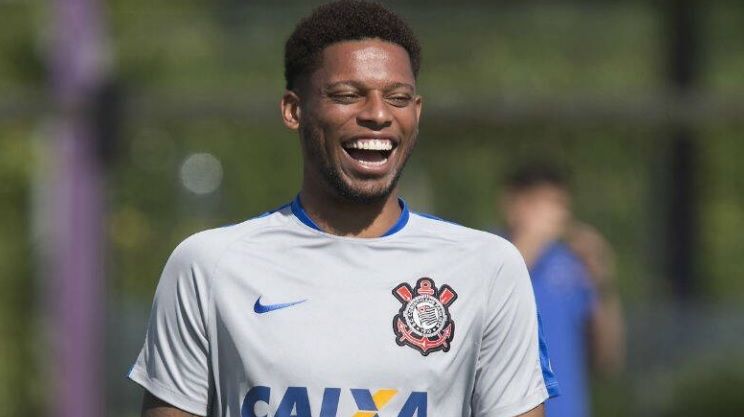 André relembra situação inusitada nos tempos em que jogava no futebol francês