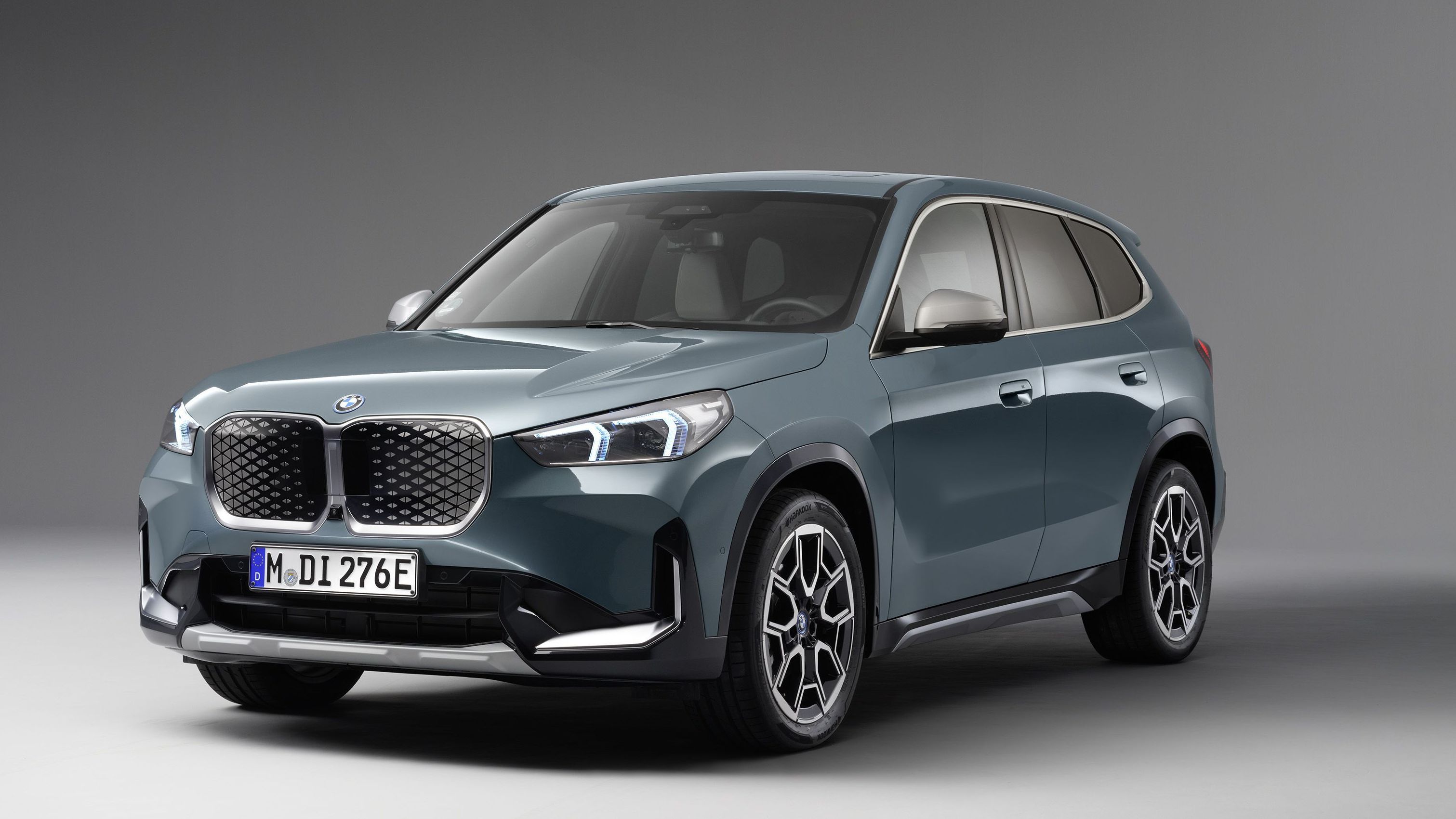 BMW iX1 de entrada sai por R$ 359.950 com mesma potência do X1 | CNN Brasil