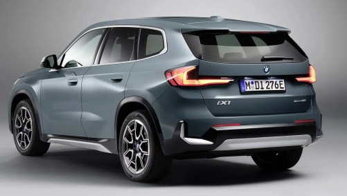 BMW iX1eDrive20 xLine traseira