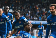 Chelsea vence Leicester com dois gols nos acréscimos e avança na Copa da Inglaterra