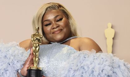 Da'Vine Joy Randolph diz que moda é forma de conectá-la à identidade