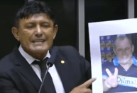 Sessão da Câmara é encerrada após bate boca generalizado sobre assassinato Marielle