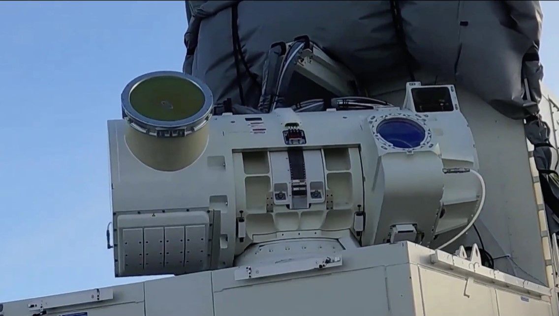 Entenda como lasers podem revolucionar a forma que militares combatem  mísseis e drones inimigos | CNN Brasil