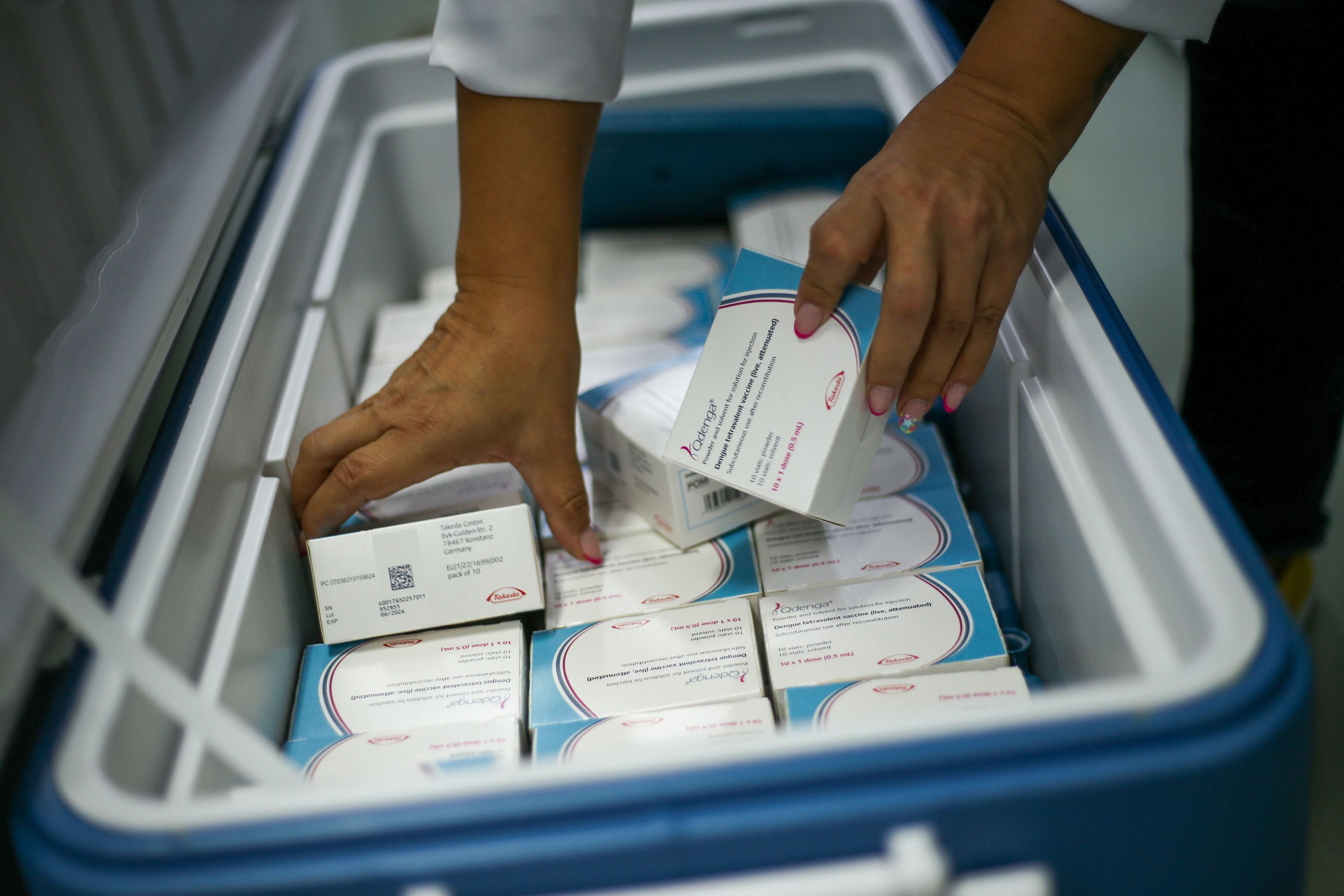 Vacinas contra a dengue disponibilizadas pelo SUS