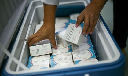 Apenas 21% das crianças tomaram segunda dose da vacina da dengue em SP