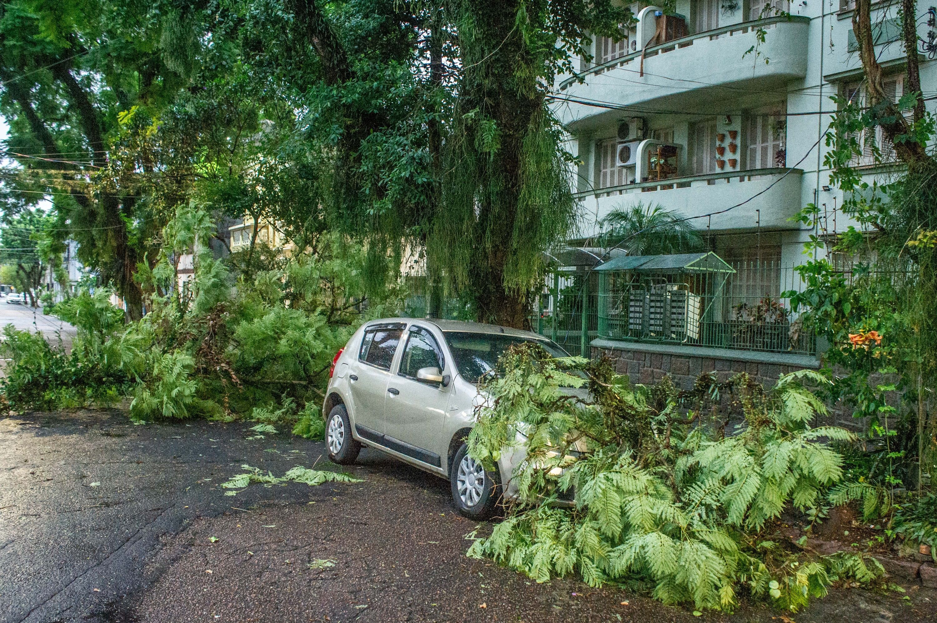 CHUVA CAUSA NOVOS ESTRAGOS NO RS