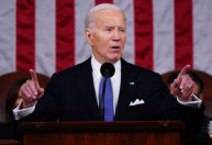 Biden diz que não vai “demonizar” imigrantes, mas pede ação contra crise na fronteira