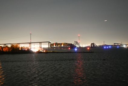 Vista da ponte Francis Scott Key, que desabou após a colisão de um navio de carga, em Baltimore, Maryland, Estados Unidos, em 26 de março de 2024.