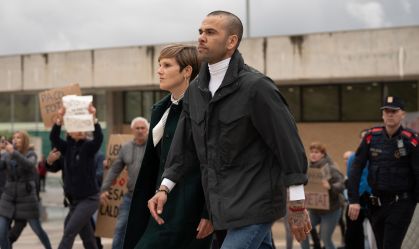 Advogada de Daniel Alves reage à decisão da Justiça de absolvição