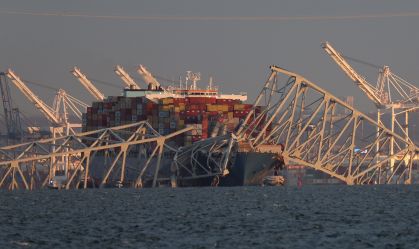 O que sabemos sobre colapso da ponte nos EUA após colisão de navio cargueiro