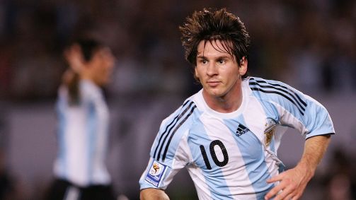 Lionel Messi comemora gol na vitória sobre a Venezuela em 2009