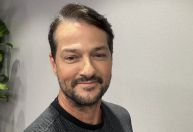Marcelo Serrado diz que quer criar filhos feministas