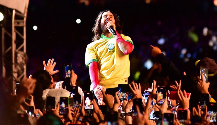 Jared Leto esteve no palco do segundo dia do festival Lollapalooza com a sua banda Thirty Seconds To Mars. Jared se mostrou apaixonado pelo público brasileiro / Leo Franco / AgNews