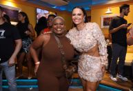 Viviane Araújo recebe Jojo Todynho e outros famosos em festa de 49 anos