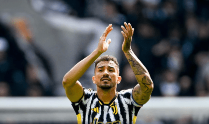Juventus, da Danilo, continua em terceiro no Italiano