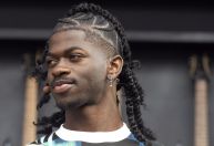 Lil Nas X volta ao rap em teaser de nova música na web
