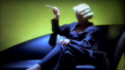 Madonna no videoclipe de &quot;Express Yourself&quot;